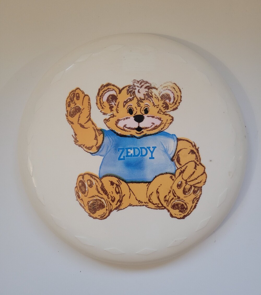 Vintage 1980's Zellers Zeddy Frisbee RARE